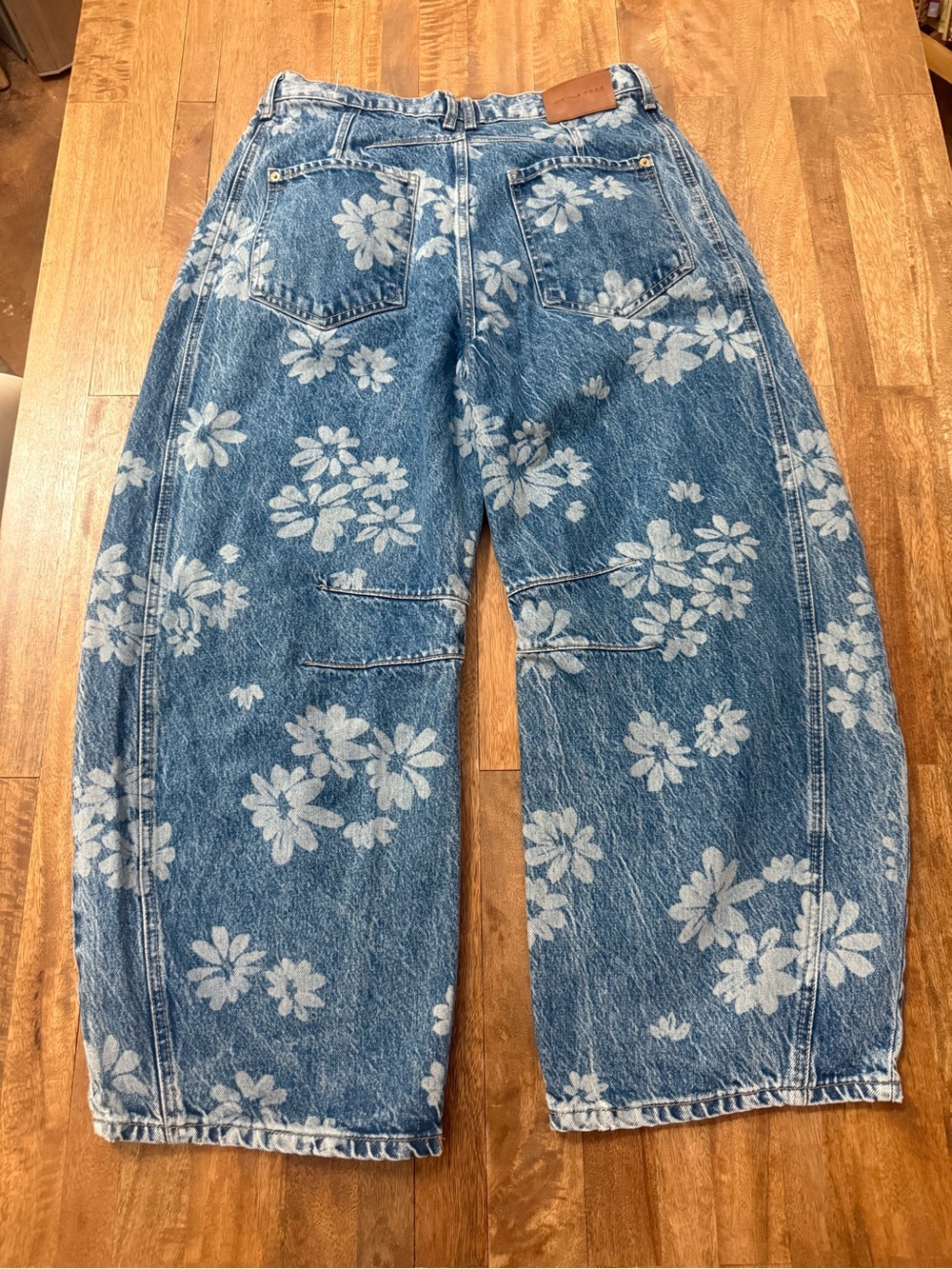 We The Free Good Luck Daisy Printed Denim Barrel Leg Jeans 30 - Picture 7 of 10